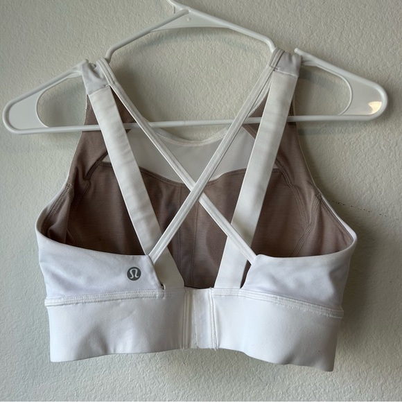 Lululemon Bra Womens 8 White Lightweight Cross Strappy Yoga Gym Athleisure - Picture 5 of 8